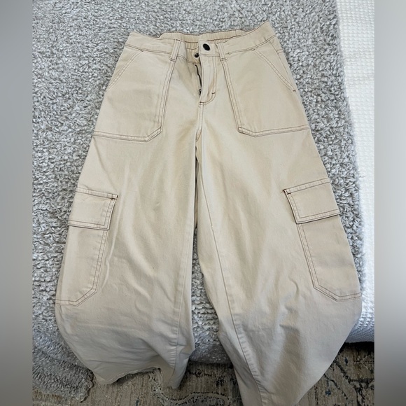 Target Wild Fable cargo pants in beige/brown - size XS - Picture 1 of 4